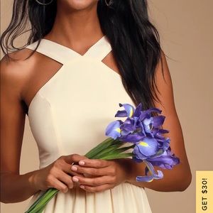 Cream/light yellow maxi dress